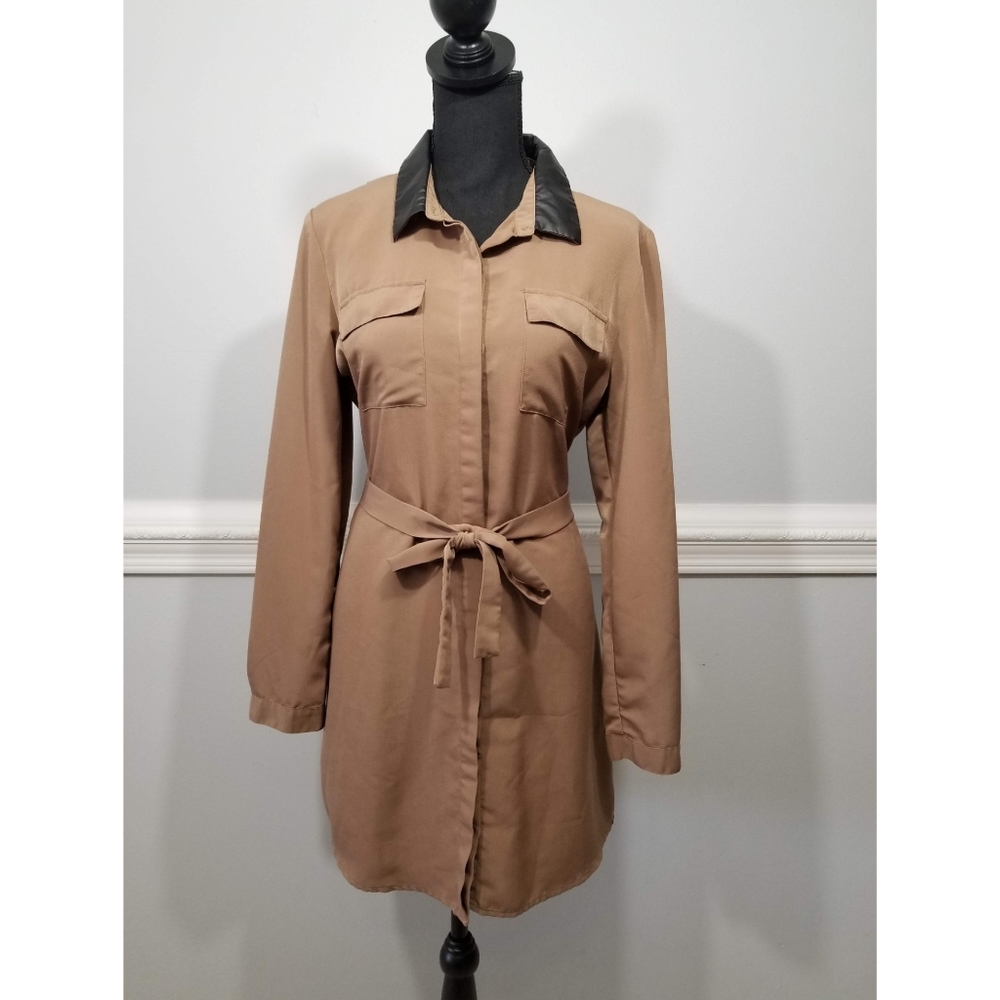 Olive & Oak tan long sleeve career wear dress M